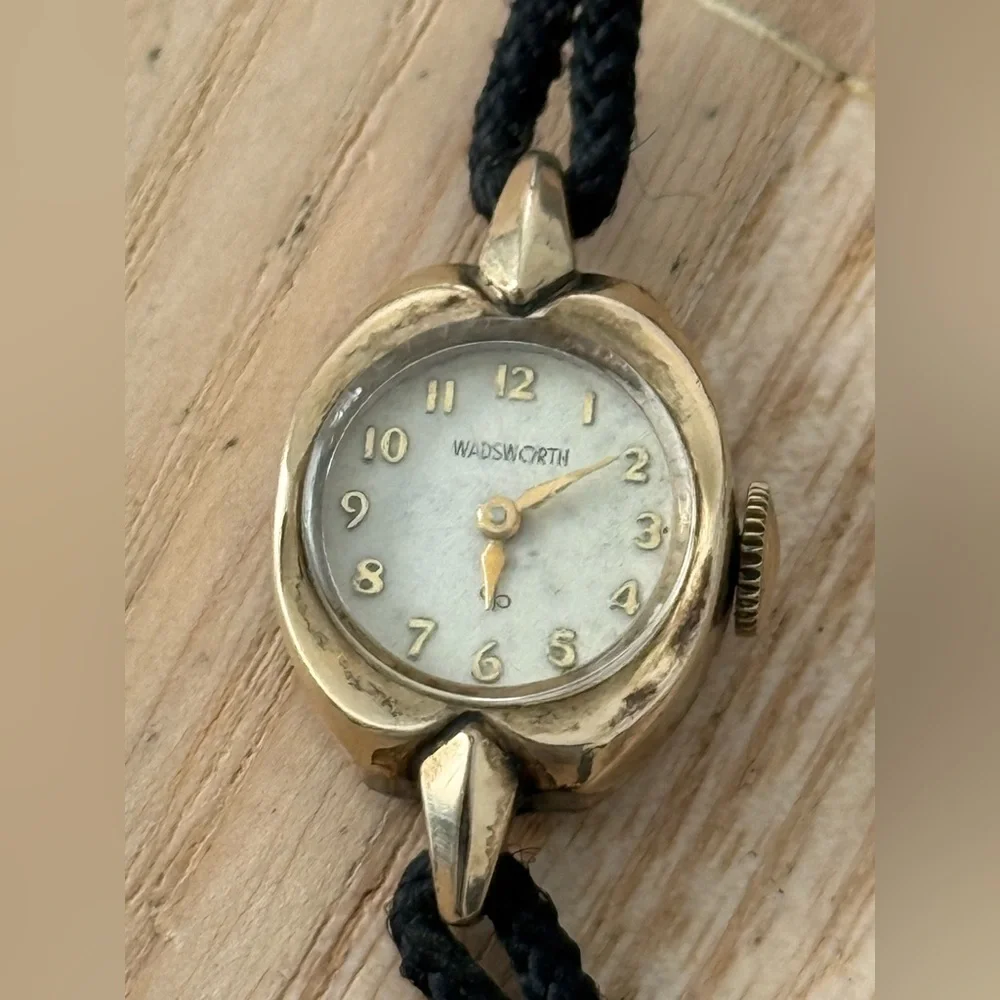Wadsworth Mechanical Vintage Gold Plated Ladies Watch Rope Bracelet Gold Case